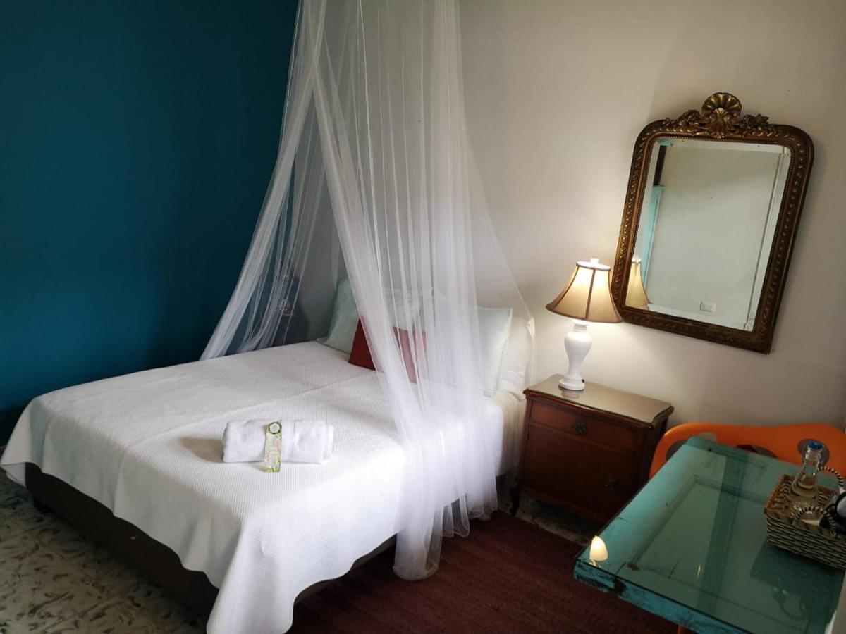 Magic Garden House Hotel กาลี ภายนอก รูปภาพ