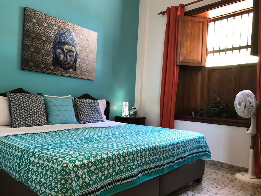 Magic Garden House Hotel กาลี ภายนอก รูปภาพ