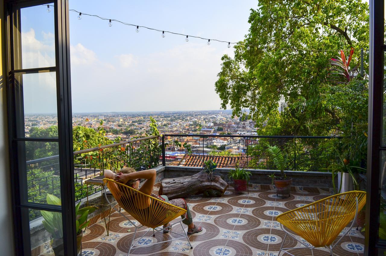 Magic Garden House Hotel กาลี ภายนอก รูปภาพ